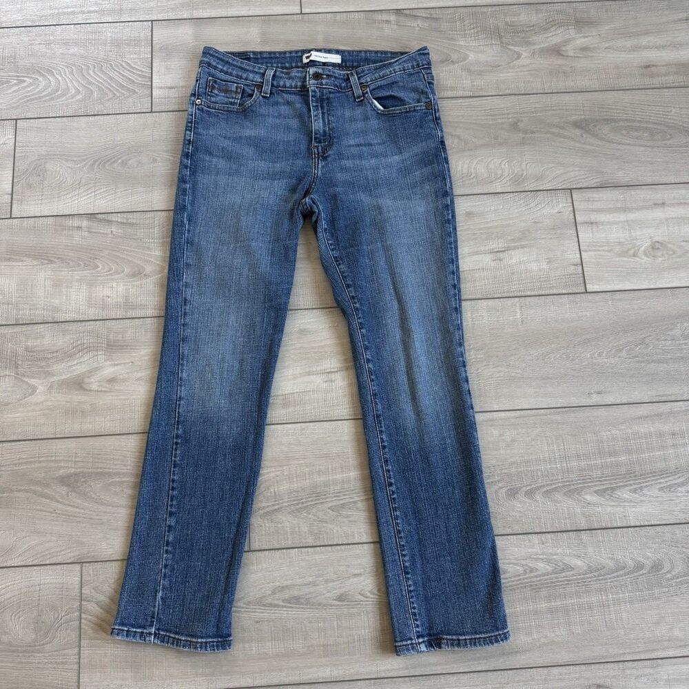 Vintage‎ Levi's Women's Mid Rise Skinny Light Blue Wash Denim Jeans, size 31